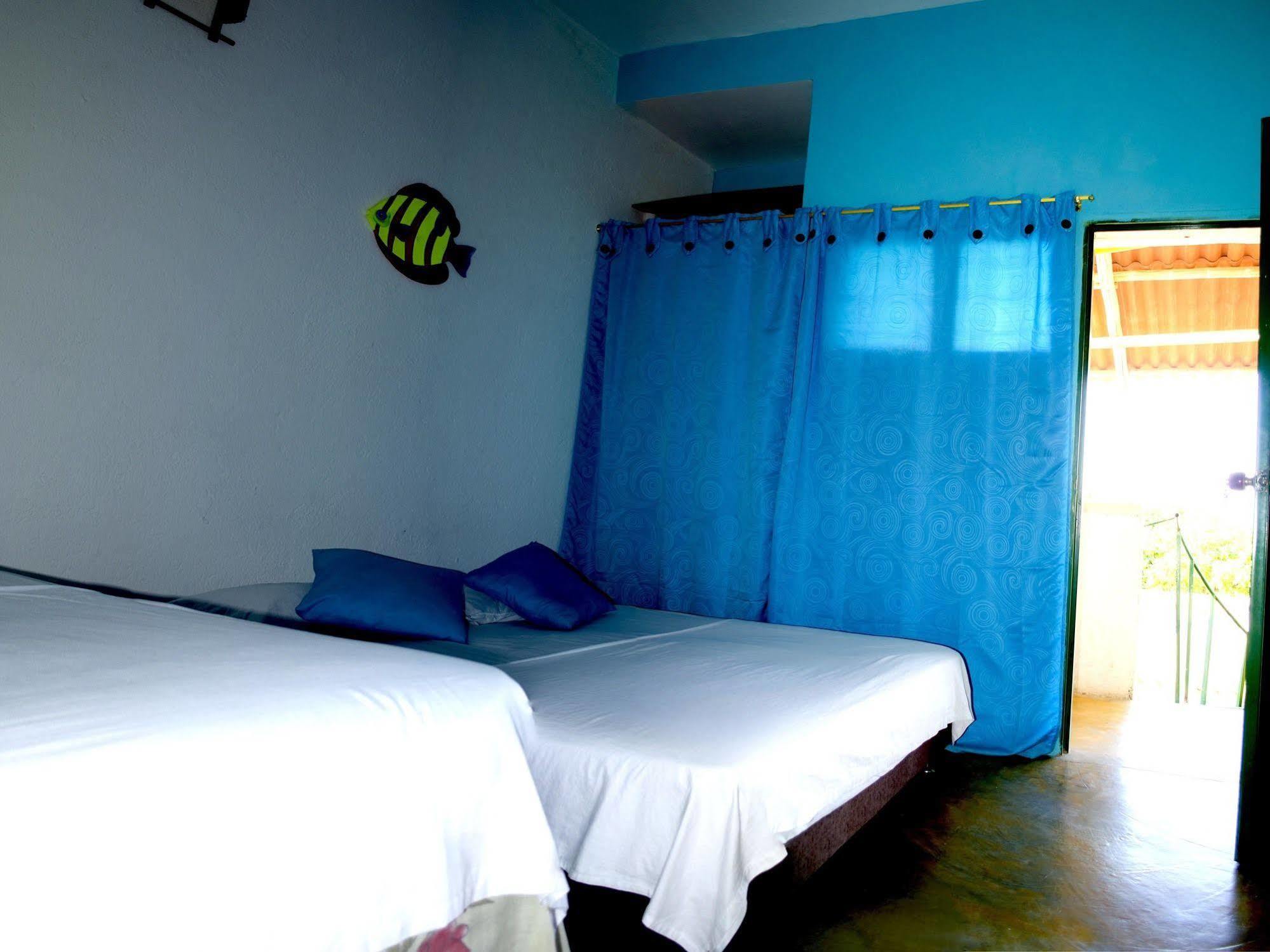 Hostel Villa Mary Taganga Extérieur photo